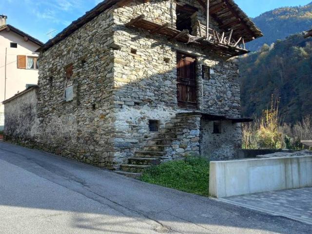 Rustico in vendita a Comunità montana della Valchiavenna, Chiavenna