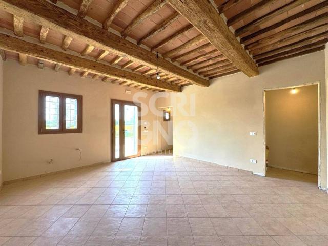 Rustico in vendita a Chiesina Uzzanese, Toscana