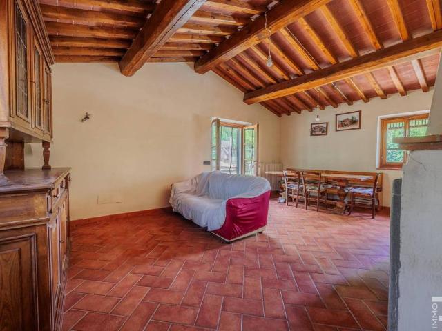 Rustico in vendita a Chitignano, Toscana