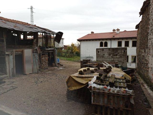 Rustico in vendita a Chiuppano, Veneto