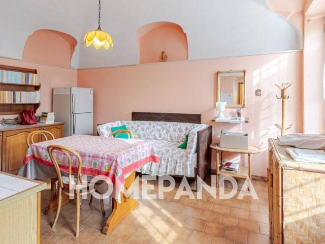 Rustico in vendita a Piemonte, Asti