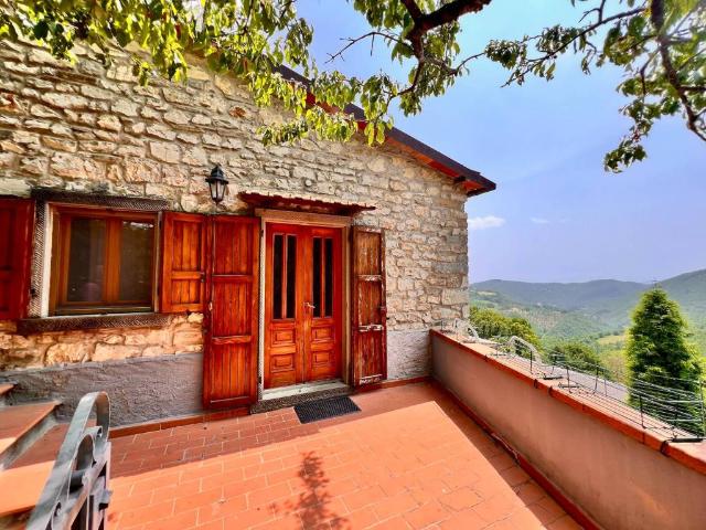 Rustico in vendita a Chiusi Della Verna, Toscana