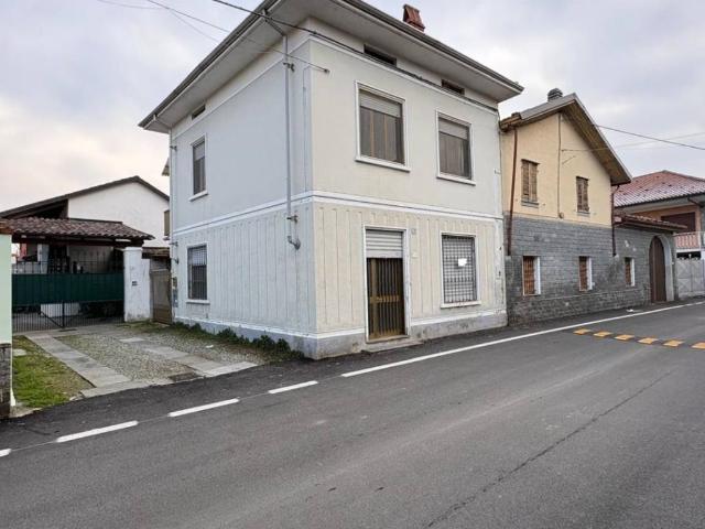 Rustico in vendita a Piemonte, Vercelli