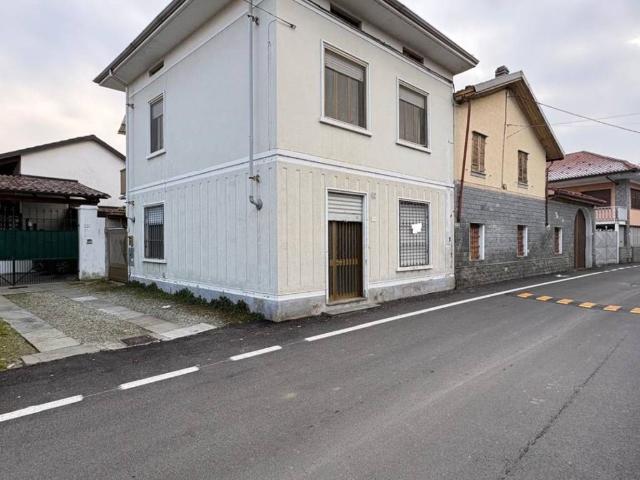 Rustico in vendita a Piemonte, Vercelli