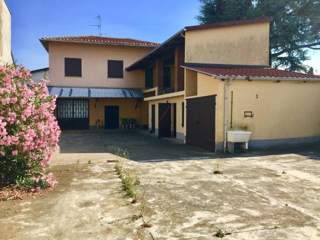 Rustico in vendita a Piemonte, Vercelli