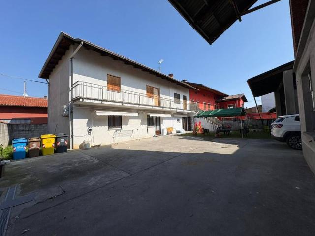 Rustico in vendita a Piemonte, Vercelli