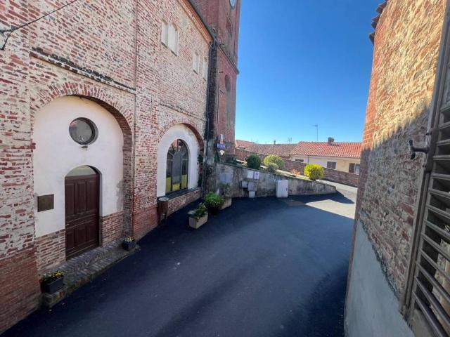 Rustico in vendita a Piemonte, Asti