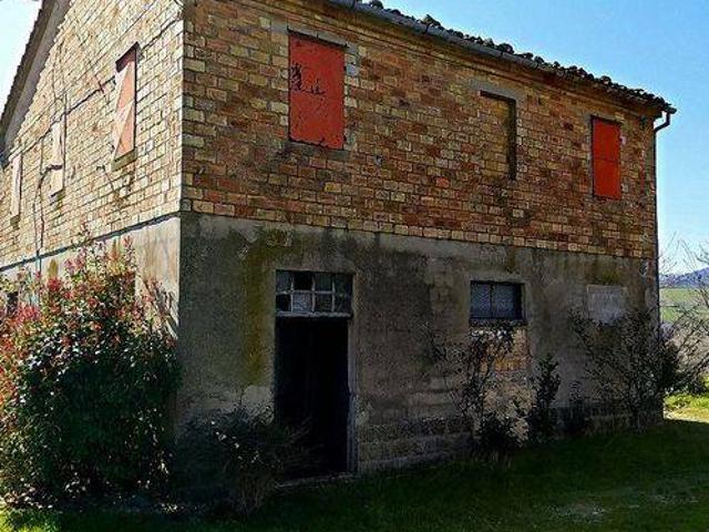 Rustico in vendita a Marche, Macerata