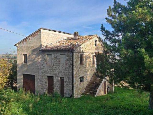 Rustico in vendita a Marche, Macerata