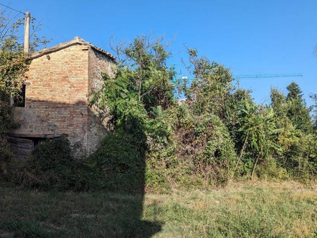 Rustico in vendita a Cingoli, Macerata