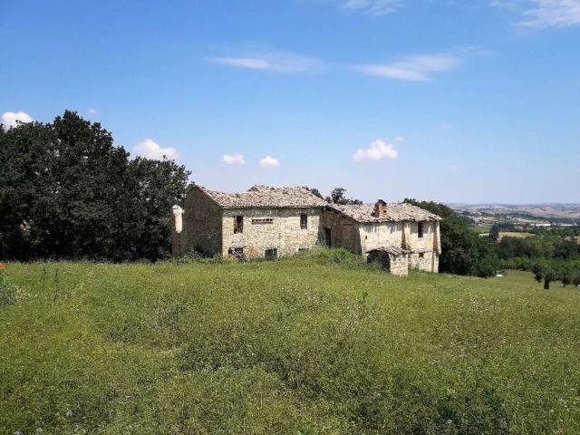 Rustico in vendita a Marche, Macerata