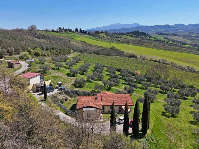 Rustico in vendita a Cinigiano, Grosseto