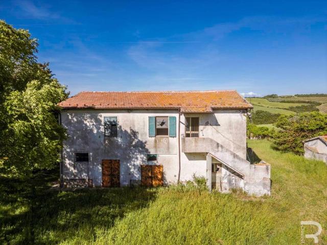Rustico in vendita a Cinigiano, Toscana
