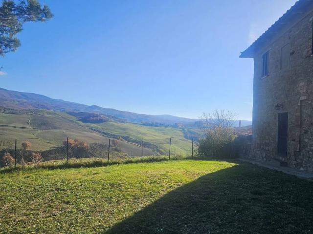 Rustico in vendita a Cinigiano, Toscana