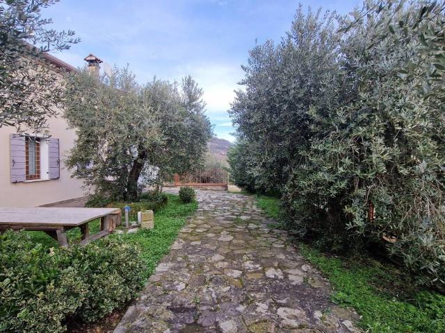 Rustico in vendita a Cinto Euganeo, Valnogaredo