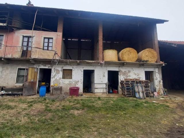 Rustico in vendita a Località Borche, Piemonte