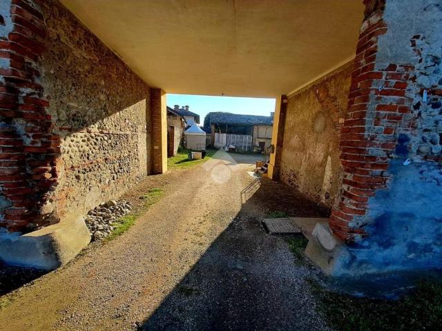 Rustico in vendita a Piemonte, Torino