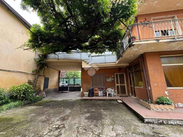 Rustico in vendita a Ciserano, Lombardia
