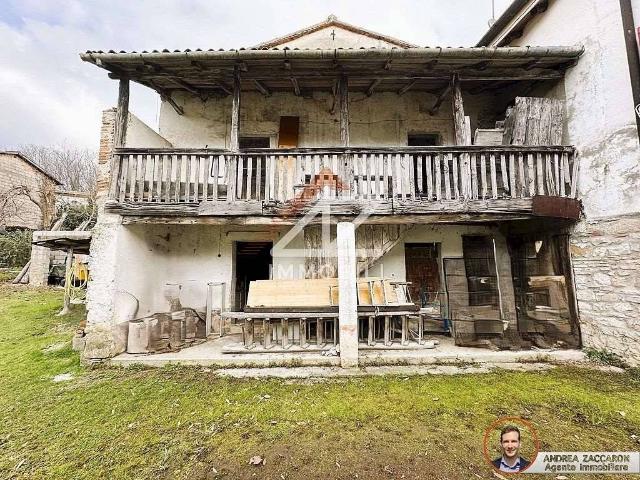Rustico in vendita a Cison Di Valmarino, Veneto