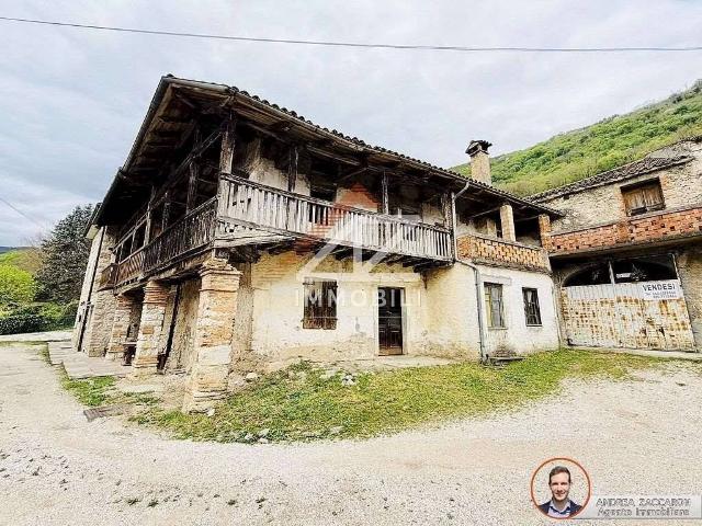 Rustico in vendita a Cison Di Valmarino, Veneto