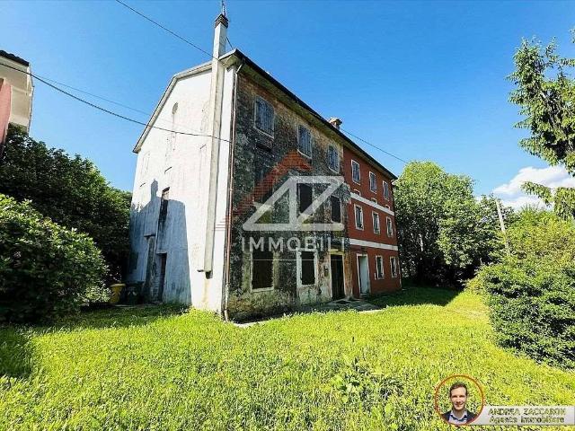 Rustico in vendita a Cison Di Valmarino, Veneto