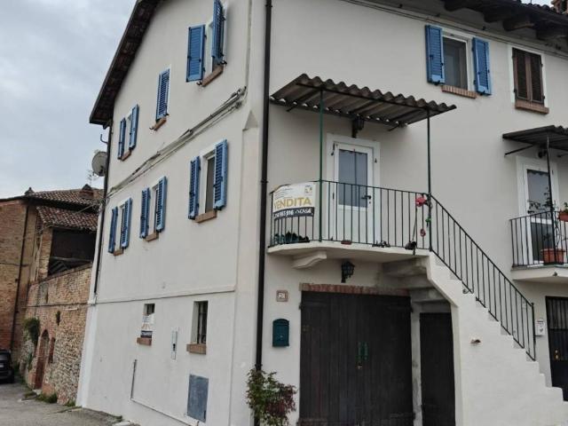 Rustico in vendita a Piemonte, Asti