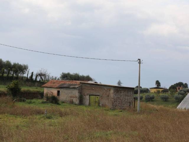 Rustico in vendita a Cisterna Di Latina, Lazio