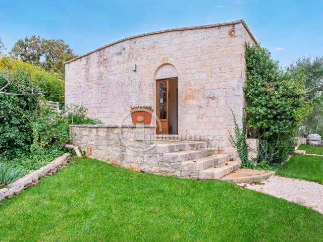 Rustico in vendita a Cisternino, Brindisi