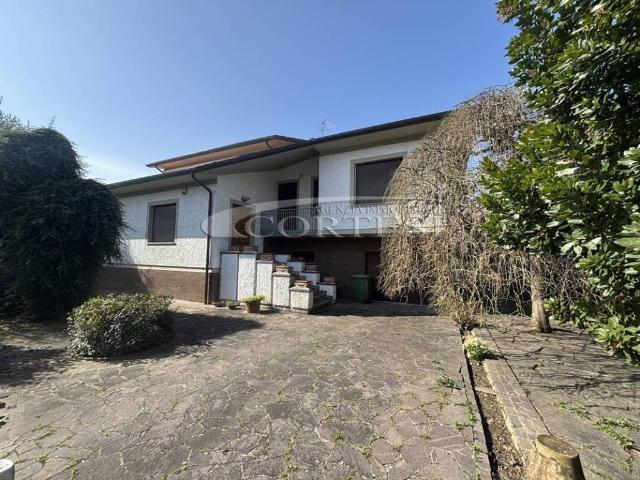 Villa Indipendente in vendita a San Leo Bastia, Umbria