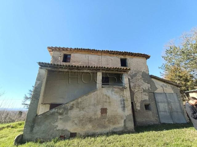Rustico in vendita a San Leo Bastia, Umbria