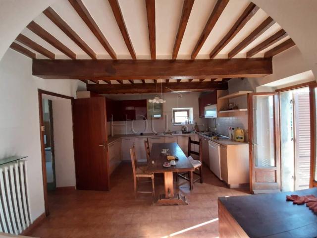 Rustico in vendita a San Leo Bastia, Umbria