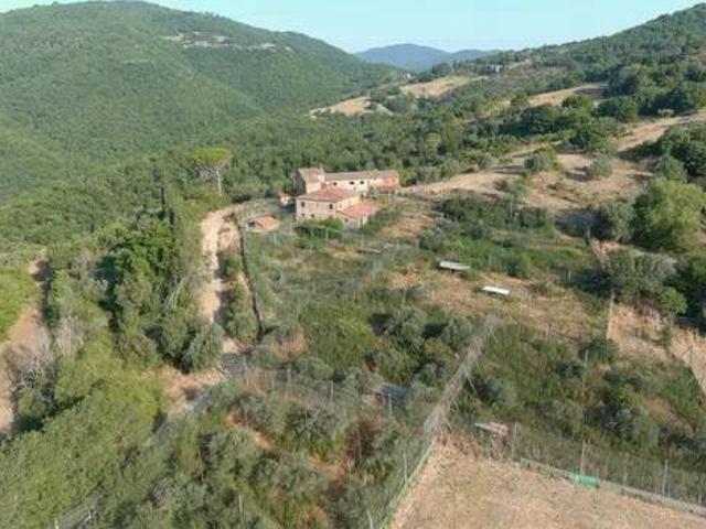 Rustico in vendita a San Leo Bastia, Umbria