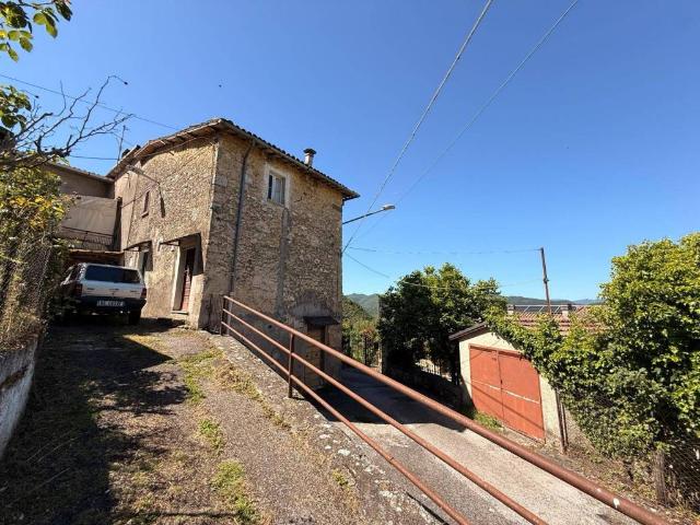 Rustico in vendita a Santa Rufina, Cittaducale