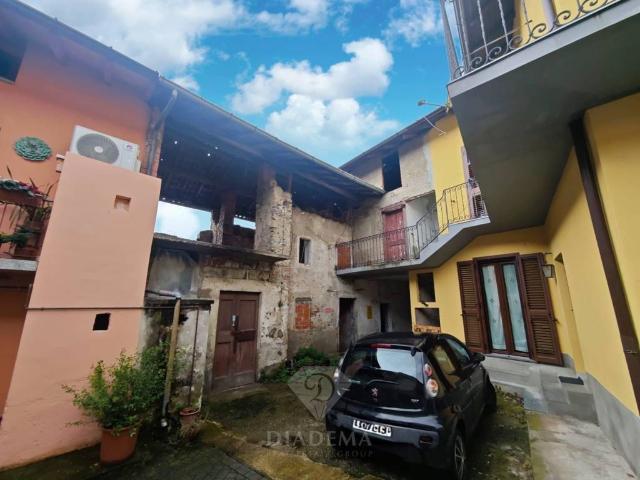 Rustico in vendita a Comunità Montana Valli del Verbano, Cittiglio