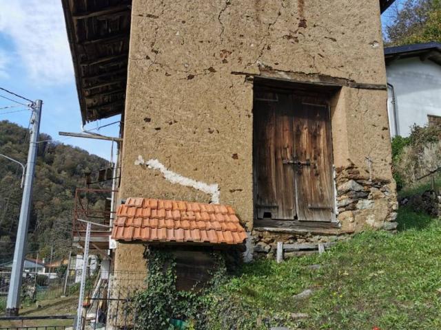 Rustico in vendita a Cellio con Breia, Piemonte