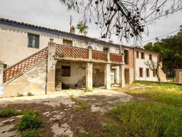 Rustico in vendita a Contrada Celeste, Marche