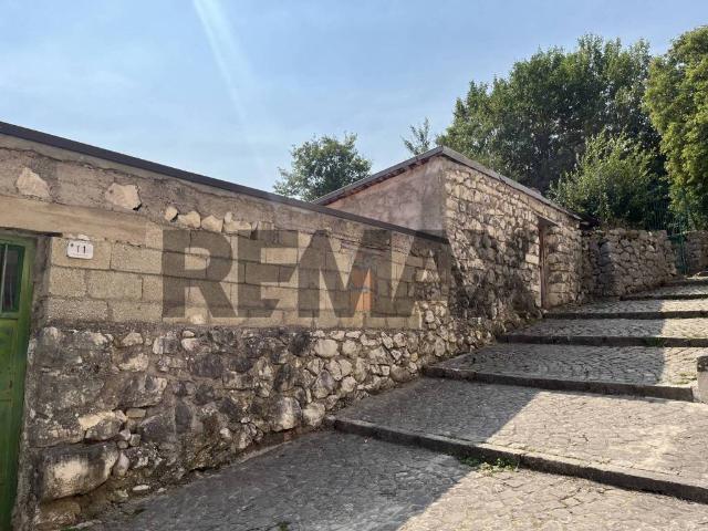 Rustico in vendita a Civitella Alfedena, L'Aquila