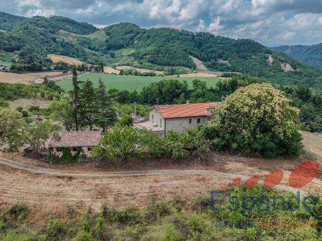 Rustico in vendita a Seggio, Civitella di Romagna