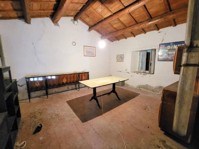 Rustico in vendita a Unione di Comuni della Romagna Forlivese, Cusercoli