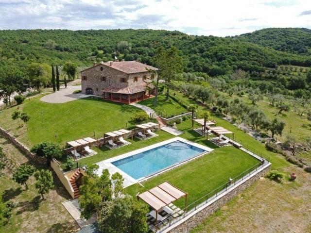 Rustico in vendita a Civitella in Val di Chiana, Toscana