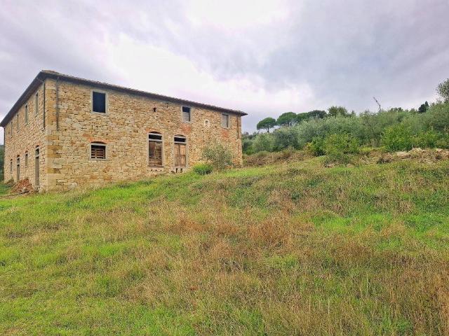 Rustico in vendita a Civitella in Val di Chiana, Viciomaggio