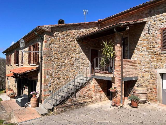 Rustico in vendita a Civitella in Val di Chiana, Ciggiano