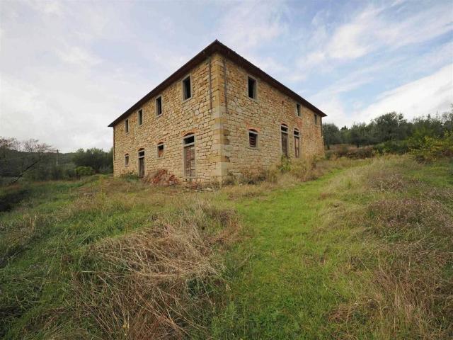 Rustico in vendita a Civitella in Val di Chiana, Viciomaggio