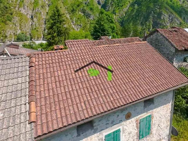 Rustico in vendita a Claut, Friuli-Venezia Giulia
