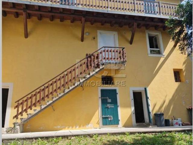Rustico in vendita a Clauzetto, Friuli-Venezia Giulia