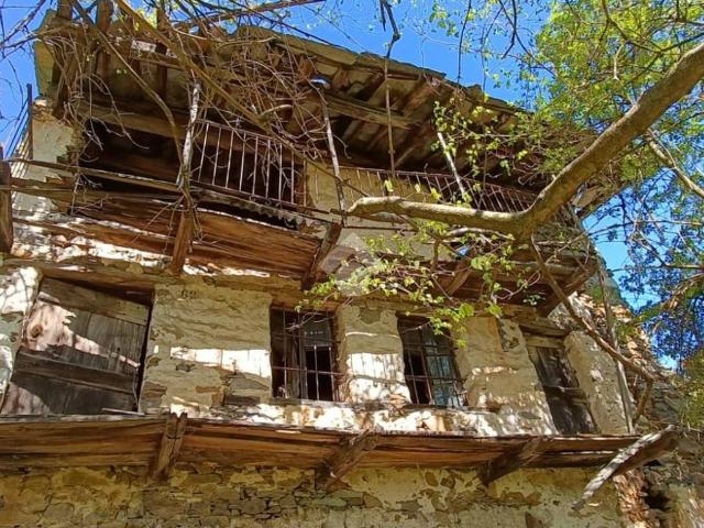 Rustico in vendita a Unione Montana di Comuni delle Valli di Lanzo, Ceronda e Casternone, Piemonte