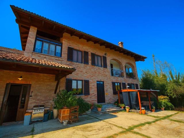 Rustico in vendita a Piemonte, Asti