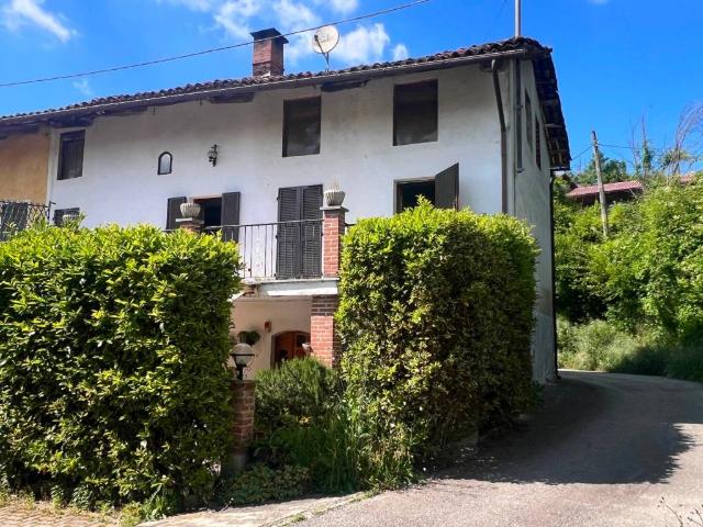 Rustico in vendita a Piemonte, Asti