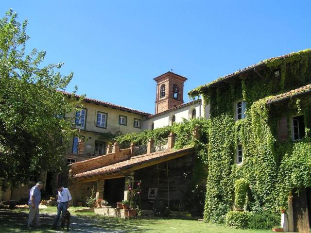 Rustico in vendita a Piemonte, Asti