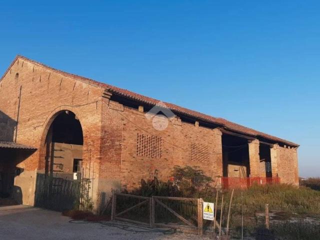 Rustico in vendita a Codevigo, Veneto